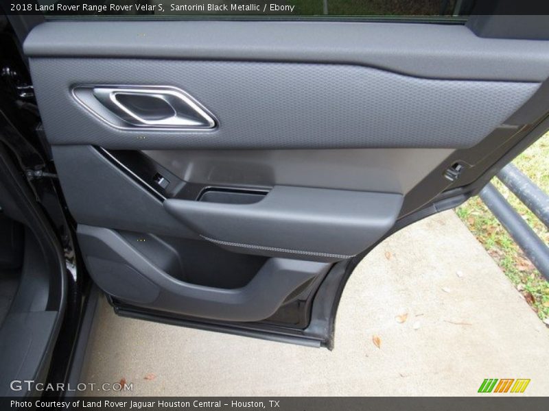 Santorini Black Metallic / Ebony 2018 Land Rover Range Rover Velar S