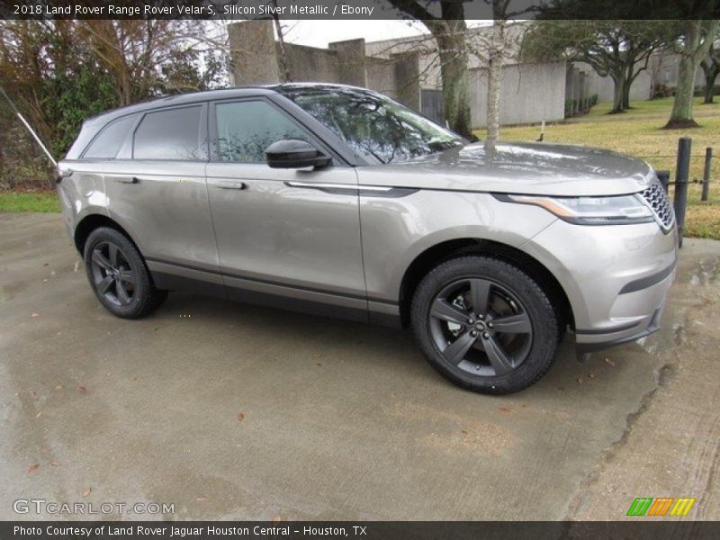 Silicon Silver Metallic / Ebony 2018 Land Rover Range Rover Velar S