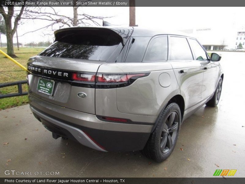 Silicon Silver Metallic / Ebony 2018 Land Rover Range Rover Velar S