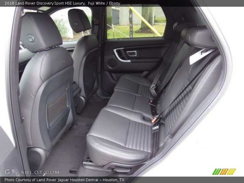 Fuji White / Ebony 2018 Land Rover Discovery Sport HSE Luxury