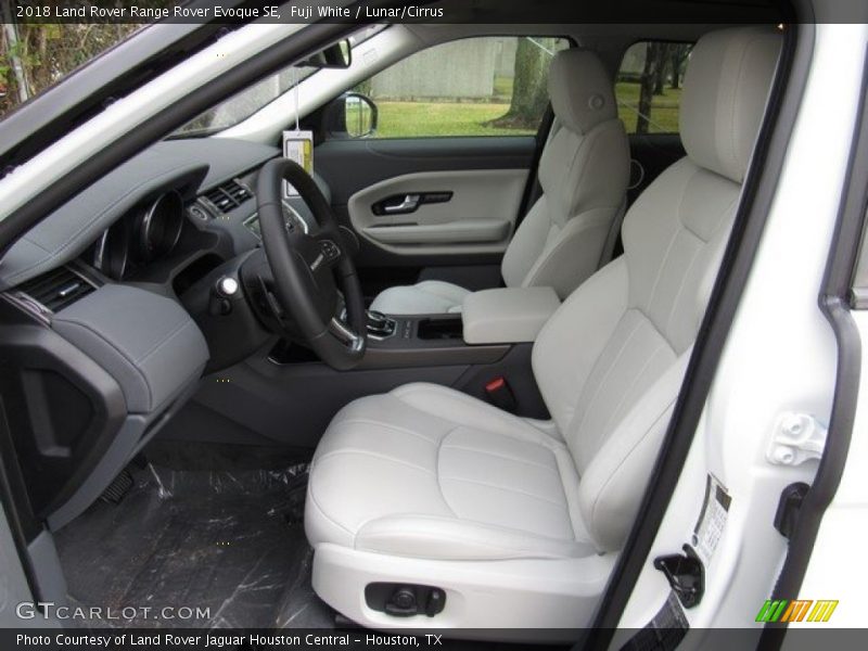 Fuji White / Lunar/Cirrus 2018 Land Rover Range Rover Evoque SE