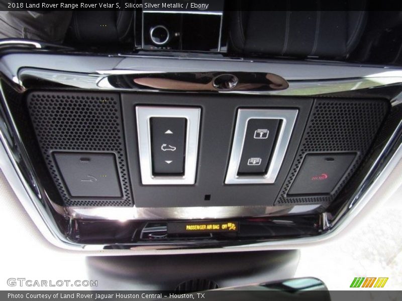 Silicon Silver Metallic / Ebony 2018 Land Rover Range Rover Velar S