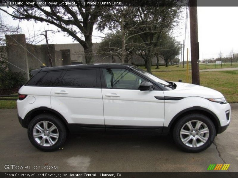  2018 Range Rover Evoque SE Fuji White