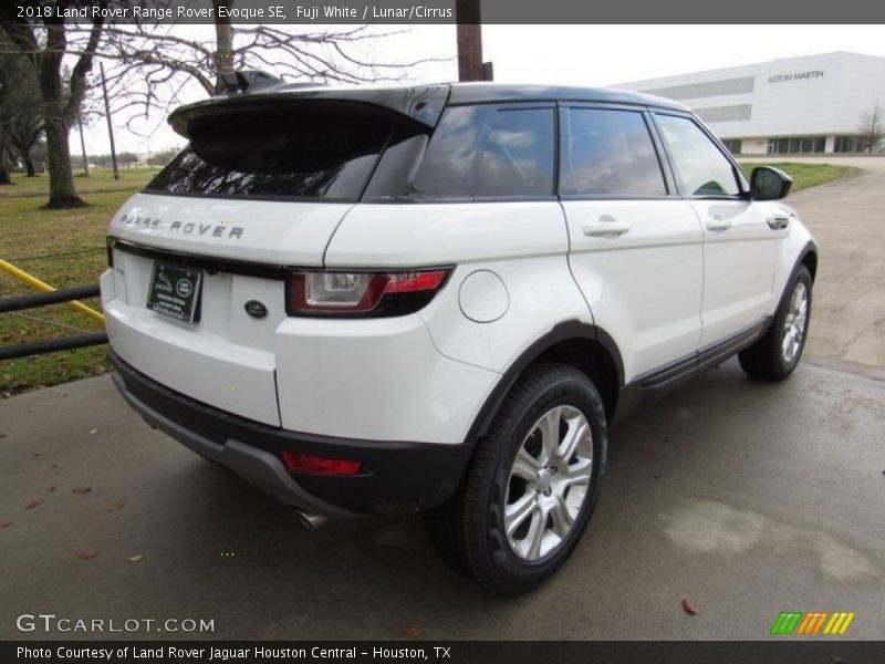 Fuji White / Lunar/Cirrus 2018 Land Rover Range Rover Evoque SE