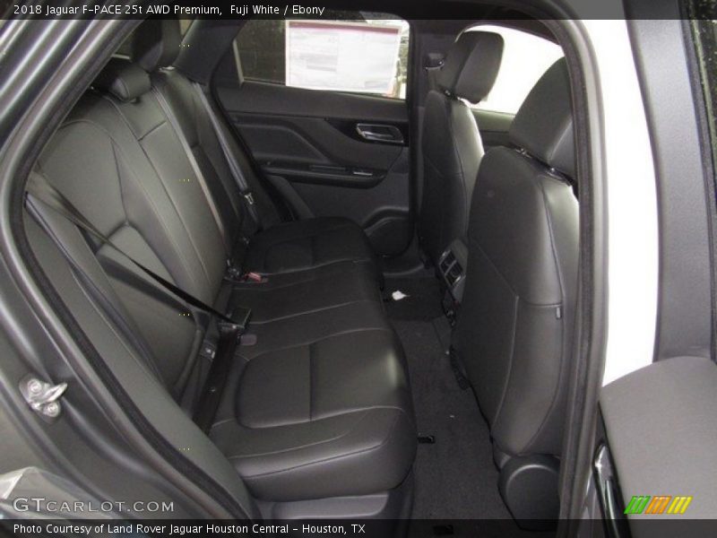 Fuji White / Ebony 2018 Jaguar F-PACE 25t AWD Premium