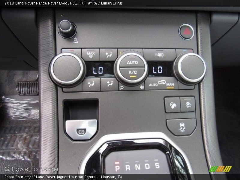 Fuji White / Lunar/Cirrus 2018 Land Rover Range Rover Evoque SE