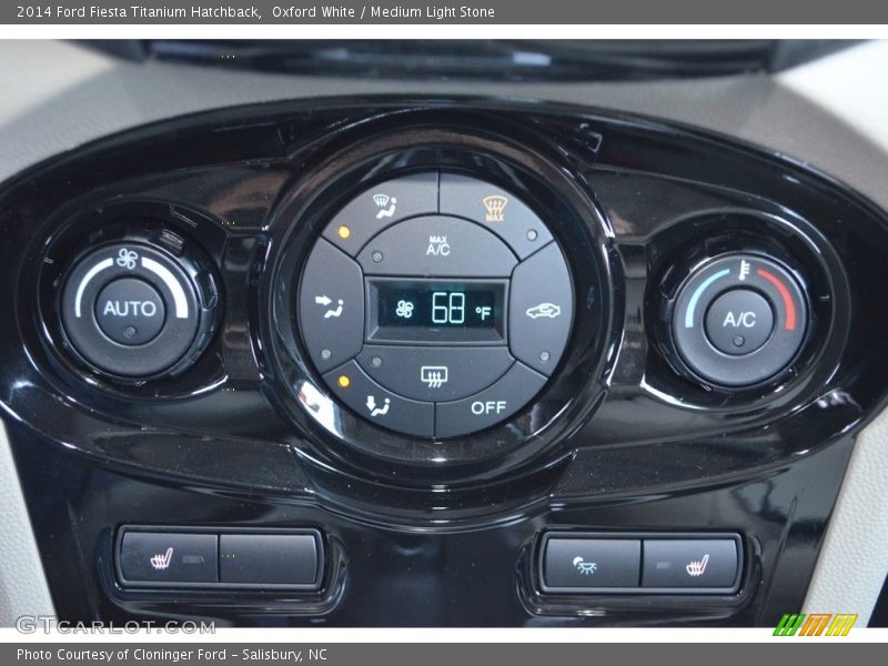 Oxford White / Medium Light Stone 2014 Ford Fiesta Titanium Hatchback