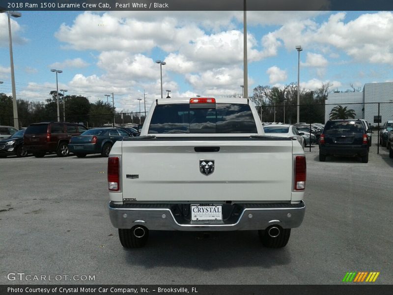Pearl White / Black 2018 Ram 1500 Laramie Crew Cab