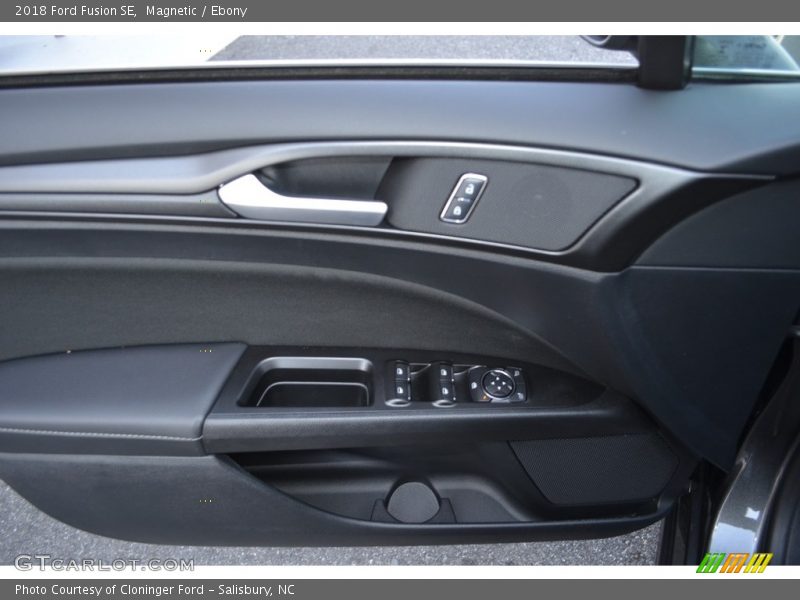 Magnetic / Ebony 2018 Ford Fusion SE