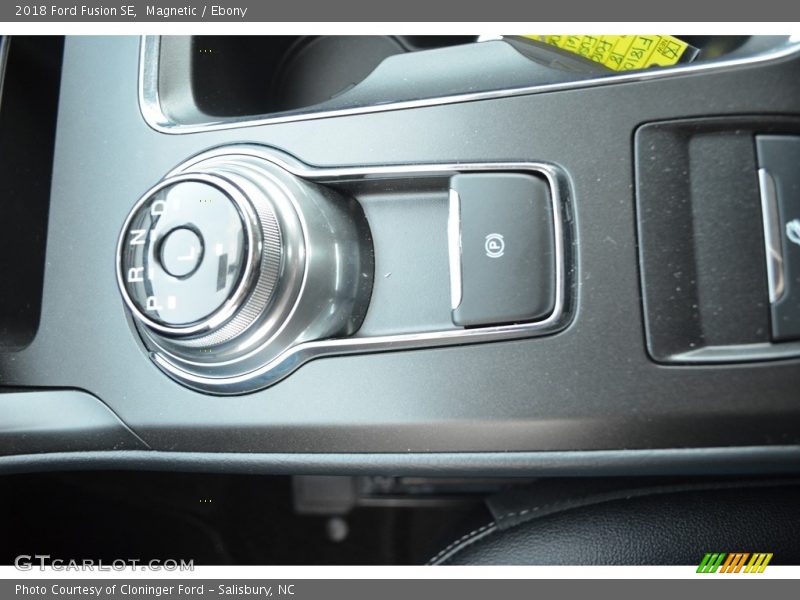 Magnetic / Ebony 2018 Ford Fusion SE