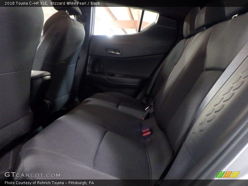 Blizzard White Pearl / Black 2018 Toyota C-HR XLE