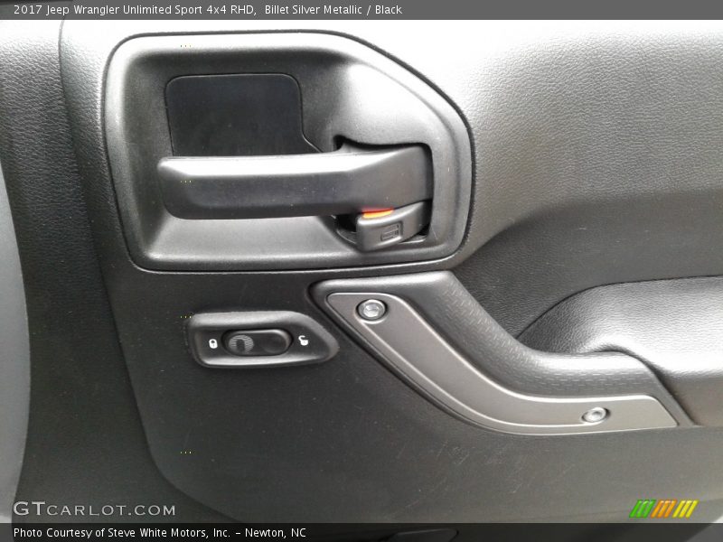 Billet Silver Metallic / Black 2017 Jeep Wrangler Unlimited Sport 4x4 RHD