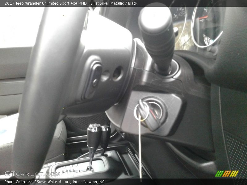 Billet Silver Metallic / Black 2017 Jeep Wrangler Unlimited Sport 4x4 RHD