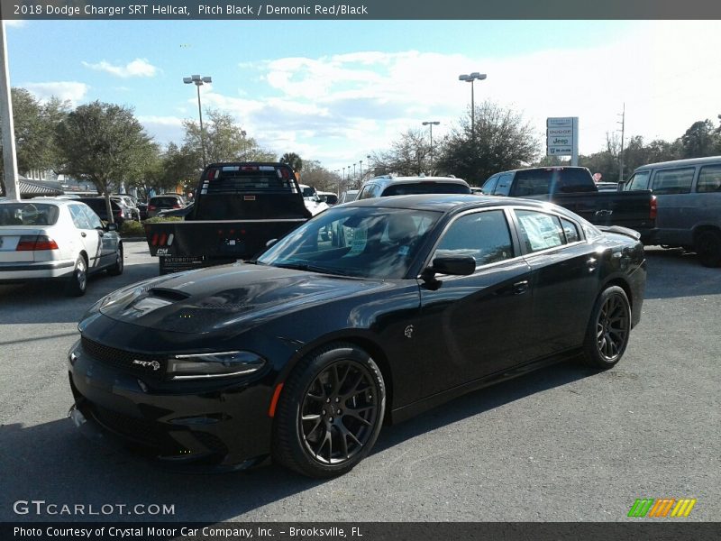 Pitch Black / Demonic Red/Black 2018 Dodge Charger SRT Hellcat