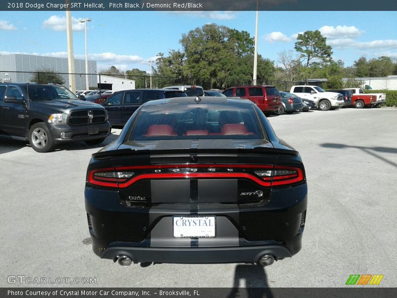Pitch Black / Demonic Red/Black 2018 Dodge Charger SRT Hellcat