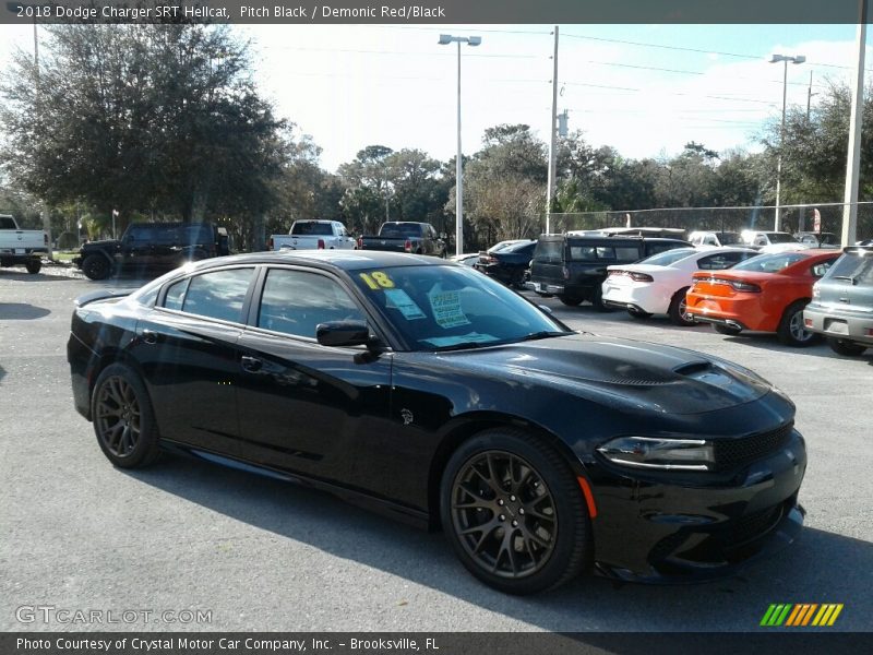 Pitch Black / Demonic Red/Black 2018 Dodge Charger SRT Hellcat