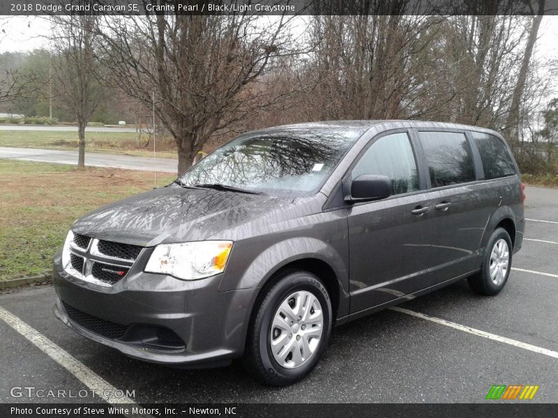 Granite Pearl / Black/Light Graystone 2018 Dodge Grand Caravan SE