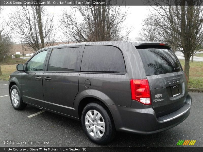 Granite Pearl / Black/Light Graystone 2018 Dodge Grand Caravan SE