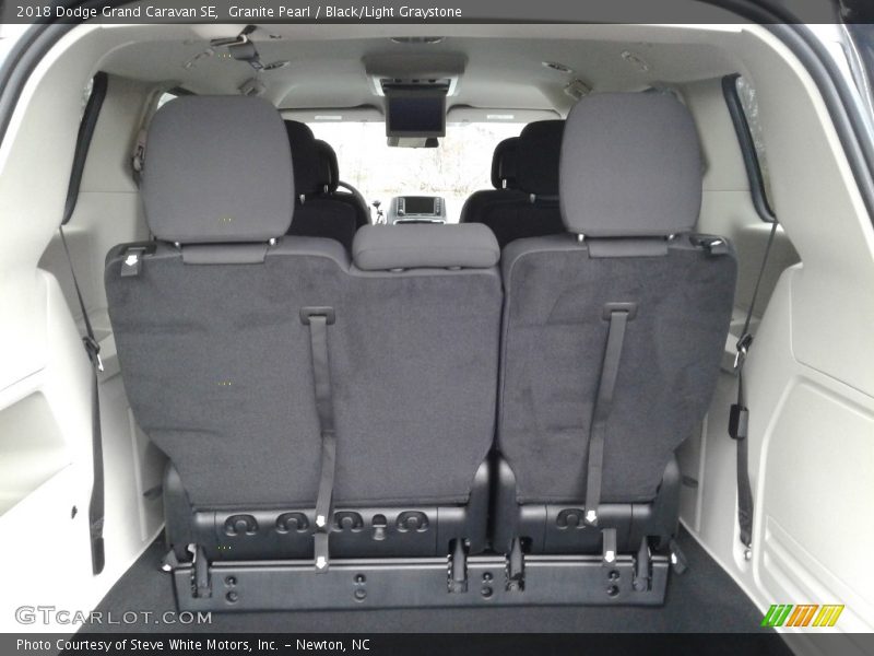 Granite Pearl / Black/Light Graystone 2018 Dodge Grand Caravan SE