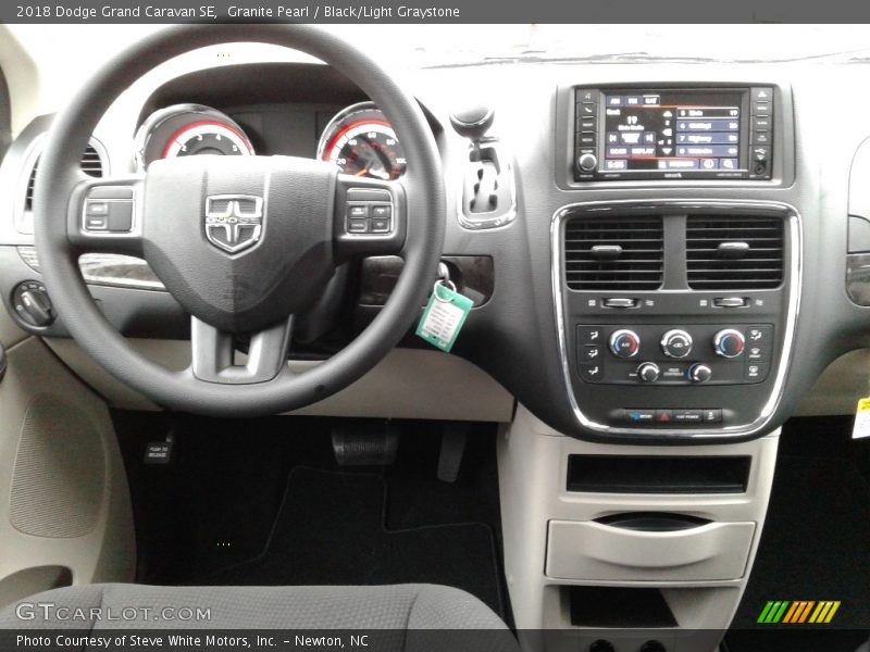 Granite Pearl / Black/Light Graystone 2018 Dodge Grand Caravan SE