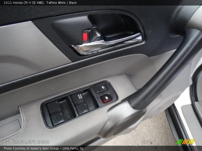 Taffeta White / Black 2011 Honda CR-V SE 4WD