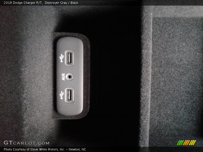 Destroyer Gray / Black 2018 Dodge Charger R/T