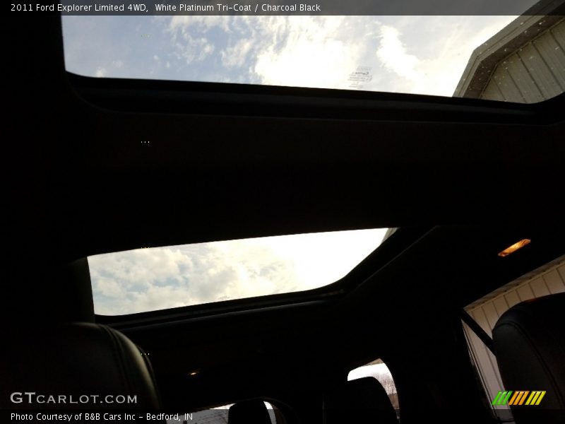 White Platinum Tri-Coat / Charcoal Black 2011 Ford Explorer Limited 4WD