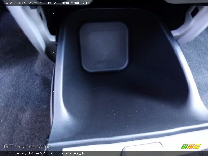Polished Metal Metallic / Truffle 2012 Honda Odyssey EX-L