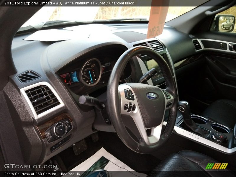 White Platinum Tri-Coat / Charcoal Black 2011 Ford Explorer Limited 4WD