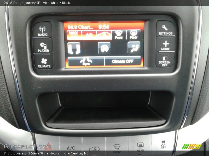 Vice White / Black 2018 Dodge Journey SE