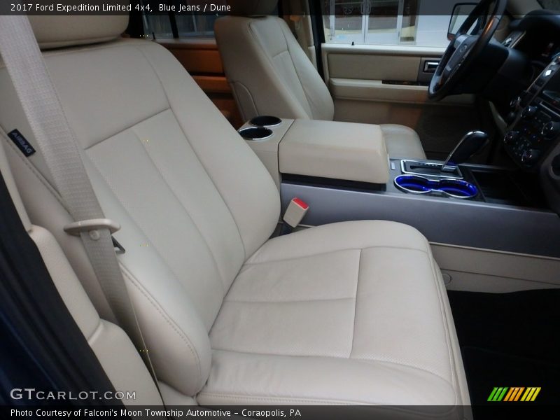 Blue Jeans / Dune 2017 Ford Expedition Limited 4x4