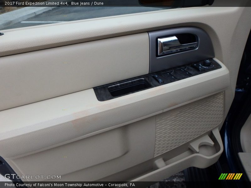Blue Jeans / Dune 2017 Ford Expedition Limited 4x4
