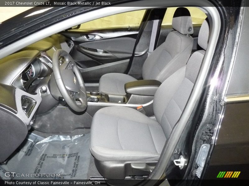 Mosaic Black Metallic / Jet Black 2017 Chevrolet Cruze LT