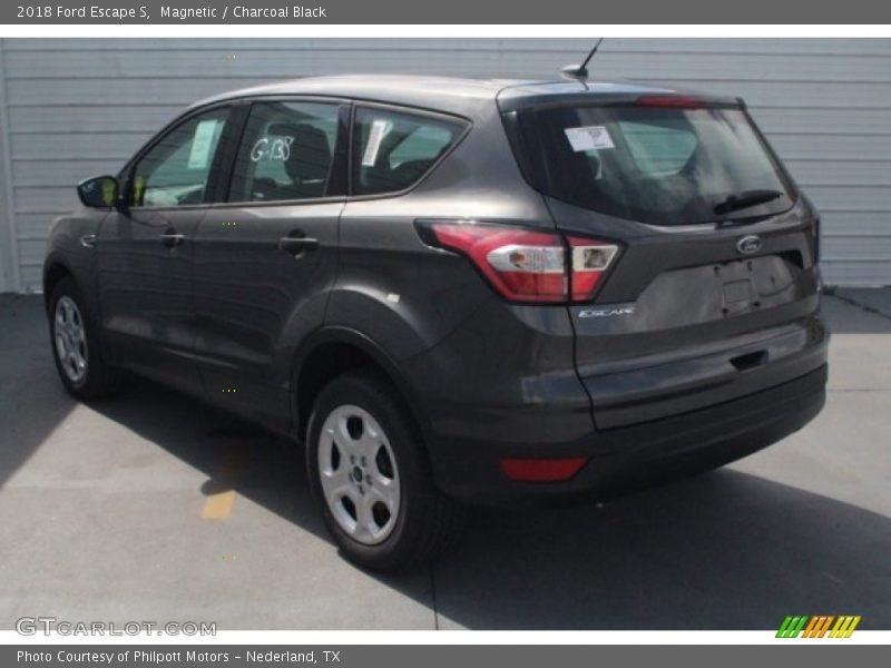 Magnetic / Charcoal Black 2018 Ford Escape S