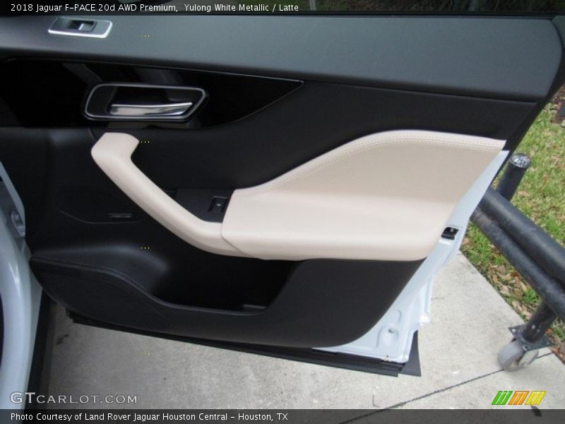Yulong White Metallic / Latte 2018 Jaguar F-PACE 20d AWD Premium