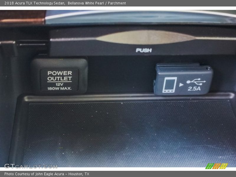 Bellanova White Pearl / Parchment 2018 Acura TLX Technology Sedan