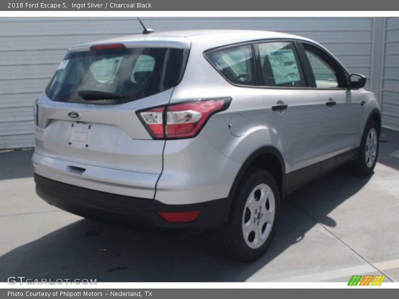 Ingot Silver / Charcoal Black 2018 Ford Escape S