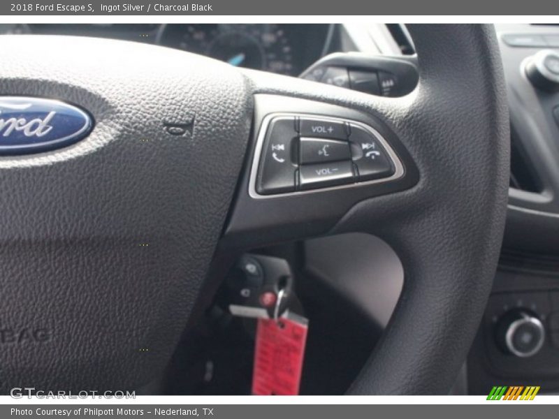 Ingot Silver / Charcoal Black 2018 Ford Escape S