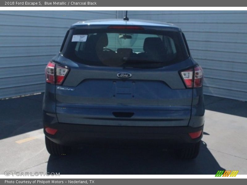 Blue Metallic / Charcoal Black 2018 Ford Escape S