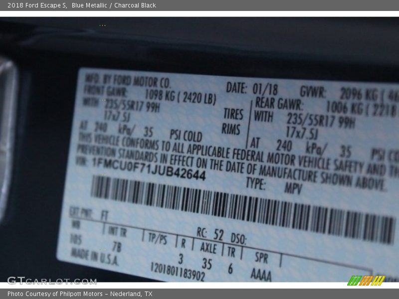 Blue Metallic / Charcoal Black 2018 Ford Escape S