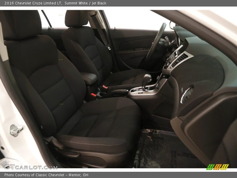 Summit White / Jet Black 2016 Chevrolet Cruze Limited LT