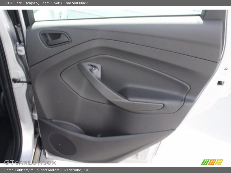 Ingot Silver / Charcoal Black 2018 Ford Escape S
