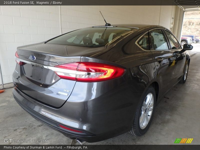 Magnetic / Ebony 2018 Ford Fusion SE