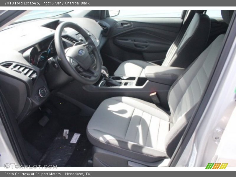 Ingot Silver / Charcoal Black 2018 Ford Escape S