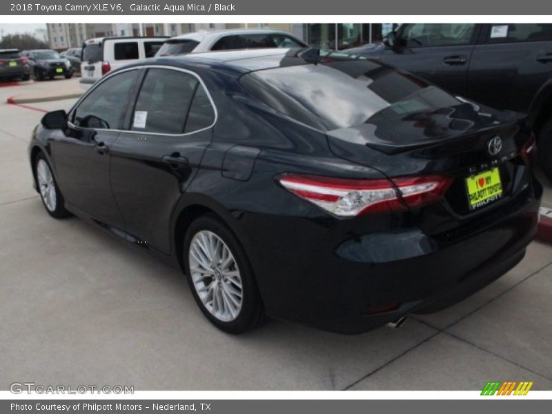 Galactic Aqua Mica / Black 2018 Toyota Camry XLE V6