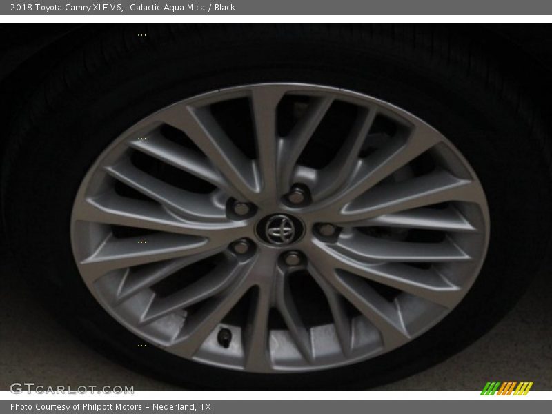 Galactic Aqua Mica / Black 2018 Toyota Camry XLE V6