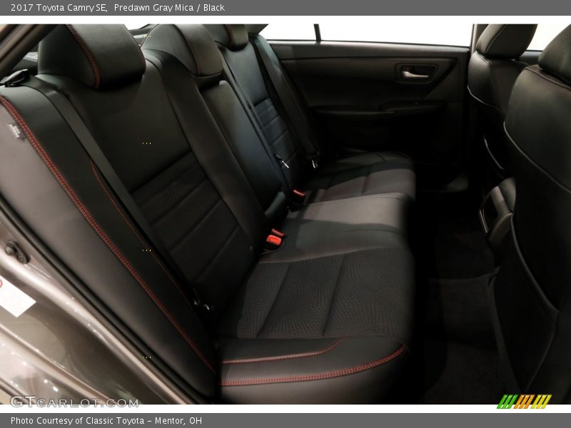 Predawn Gray Mica / Black 2017 Toyota Camry SE