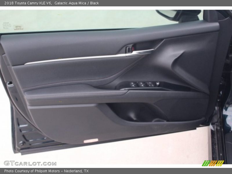 Galactic Aqua Mica / Black 2018 Toyota Camry XLE V6