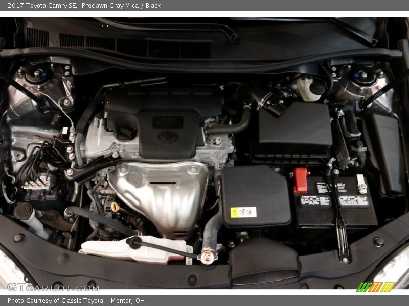 Predawn Gray Mica / Black 2017 Toyota Camry SE