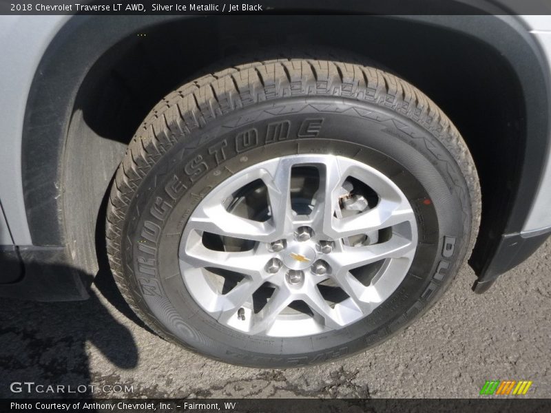 Silver Ice Metallic / Jet Black 2018 Chevrolet Traverse LT AWD